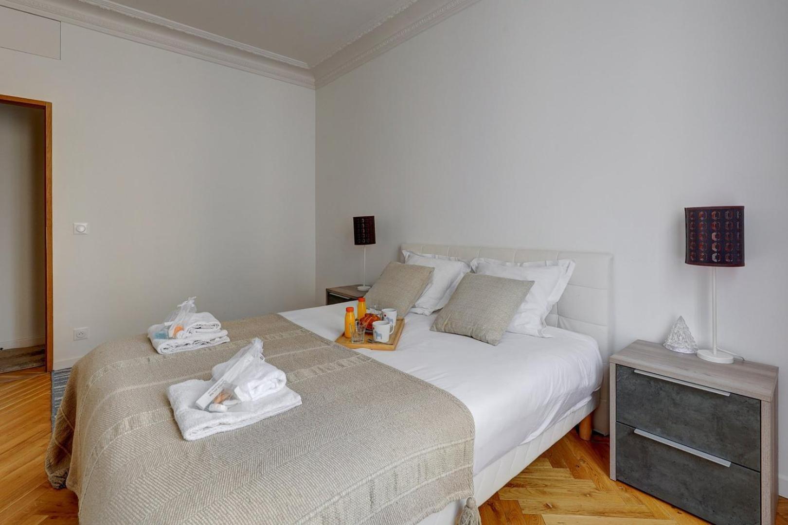 Apartment Mericourt Suite, Place De La Republique Paris