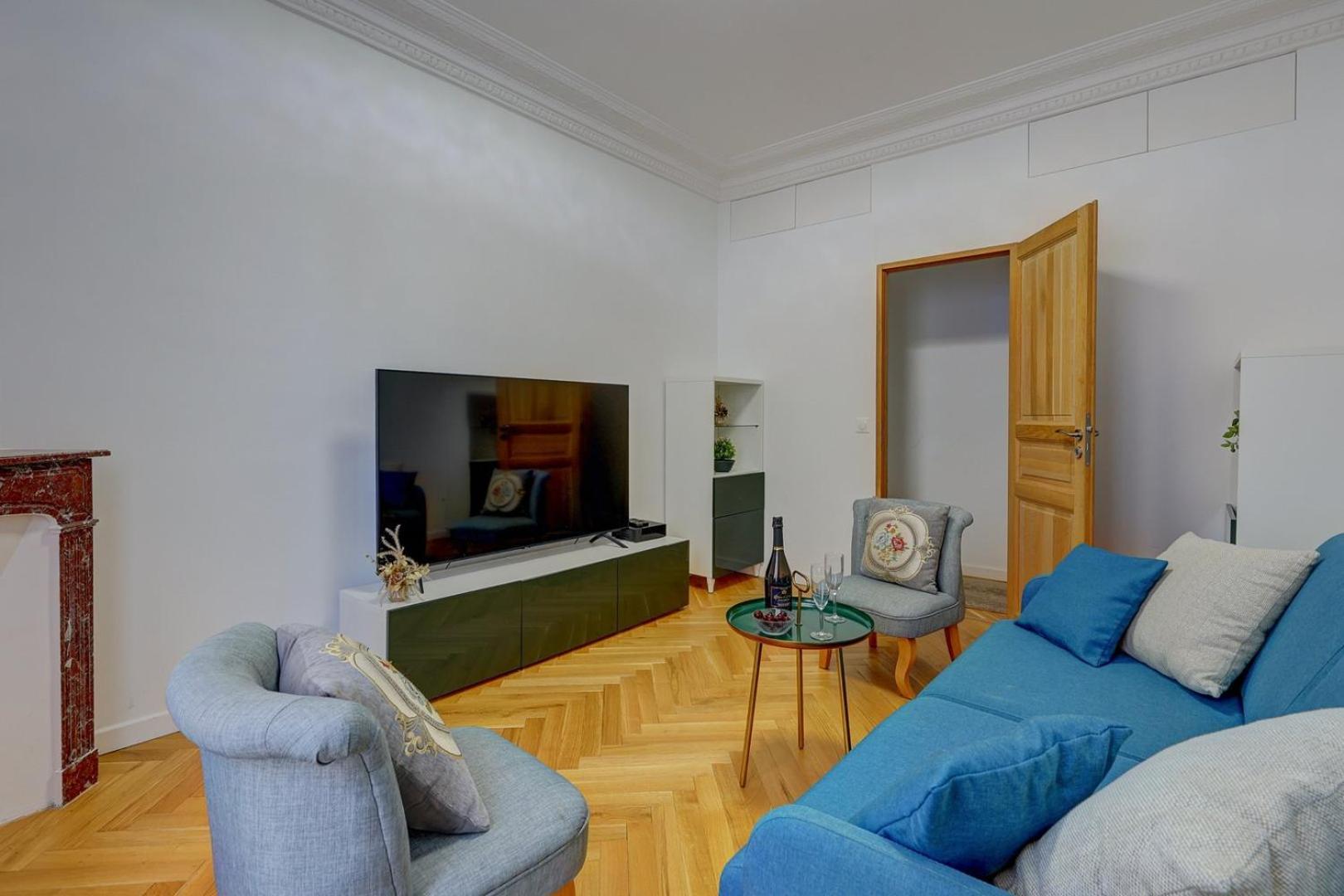 Apartment Mericourt Suite, Place De La Republique Paris