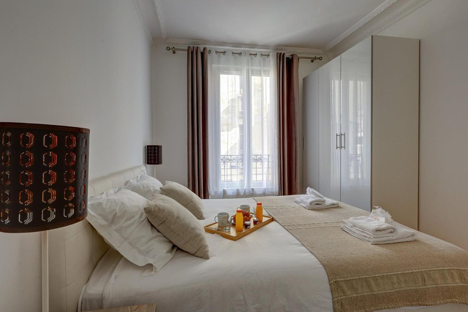 Mericourt Suite, Place De La Republique Apartment *